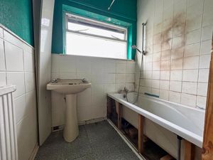 Bathroom- click for photo gallery